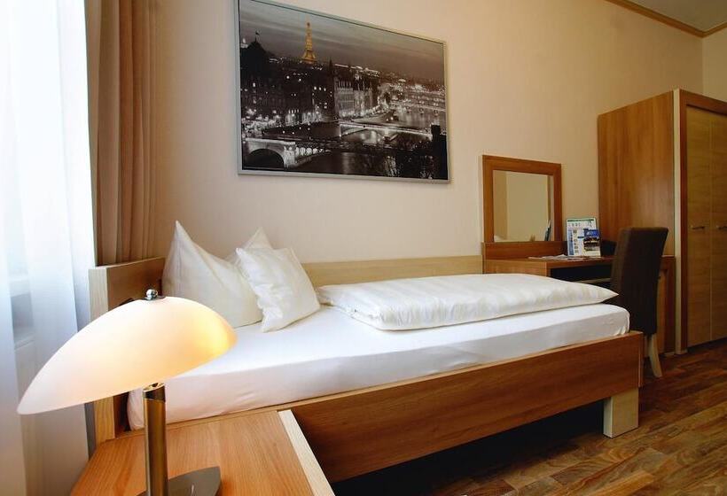 בית מלון כפרי Deutsches Haus