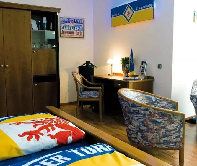 فندق Deutsches Haus