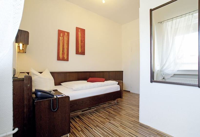 בית מלון כפרי Deutsches Haus