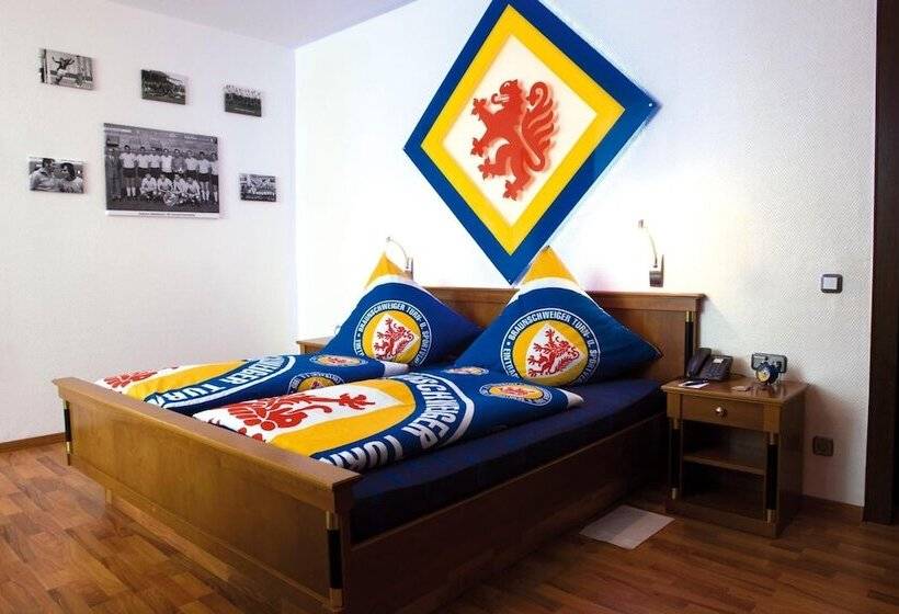 בית מלון כפרי Deutsches Haus