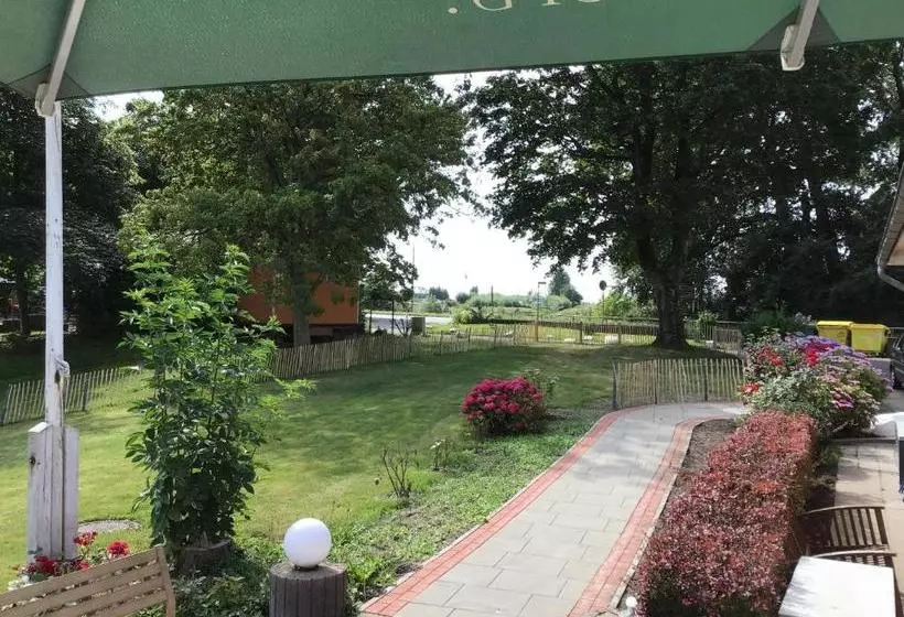 Отель Hoffmanns Holsteinisches Haus