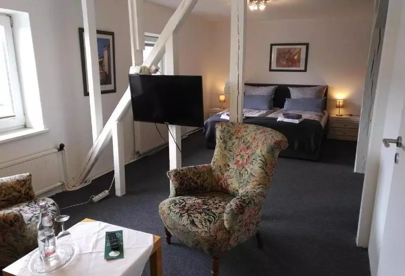 Отель Hoffmanns Holsteinisches Haus