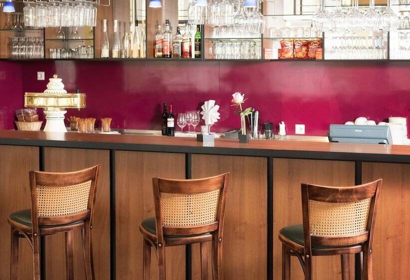 فندق Ibis Paderborn City