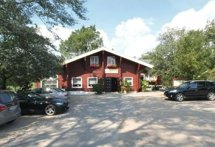 Отель Ukleifährhaus  Garni