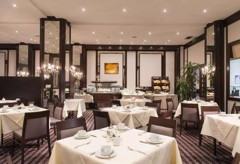 فندق Wyndham Duisburger Hof