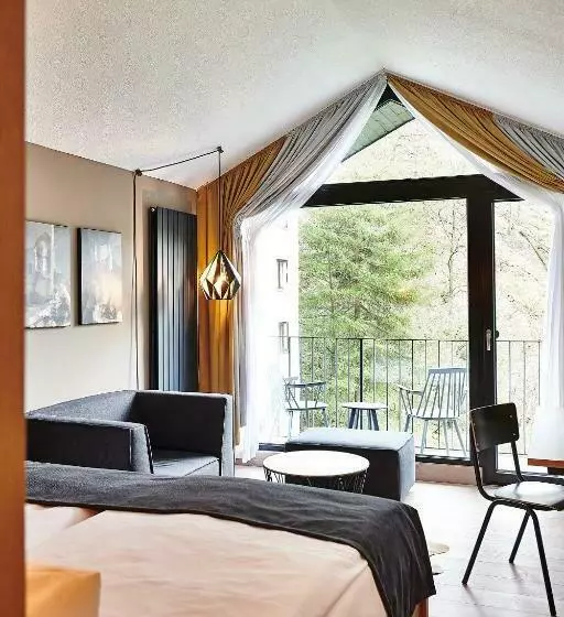 בית מלון כפרי Zugbrücke Grenzau Gmbh