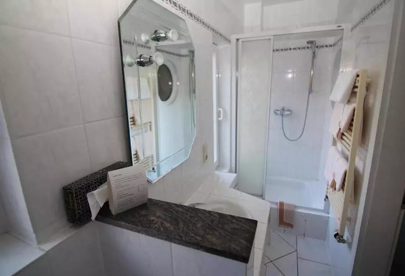 בית מלון כפרי Zur Schönen Aussicht