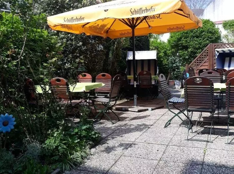 בית מלון כפרי Zwehrener Hof