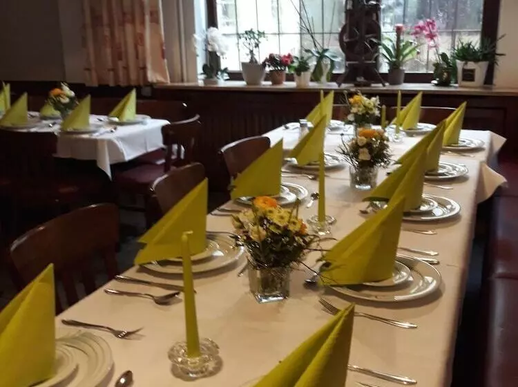 בית מלון כפרי Zwehrener Hof