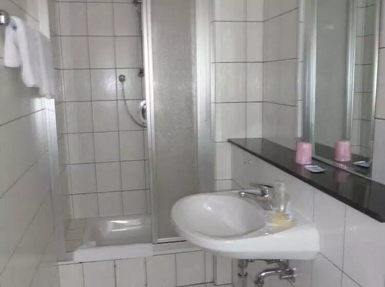 בית מלון כפרי Zwehrener Hof