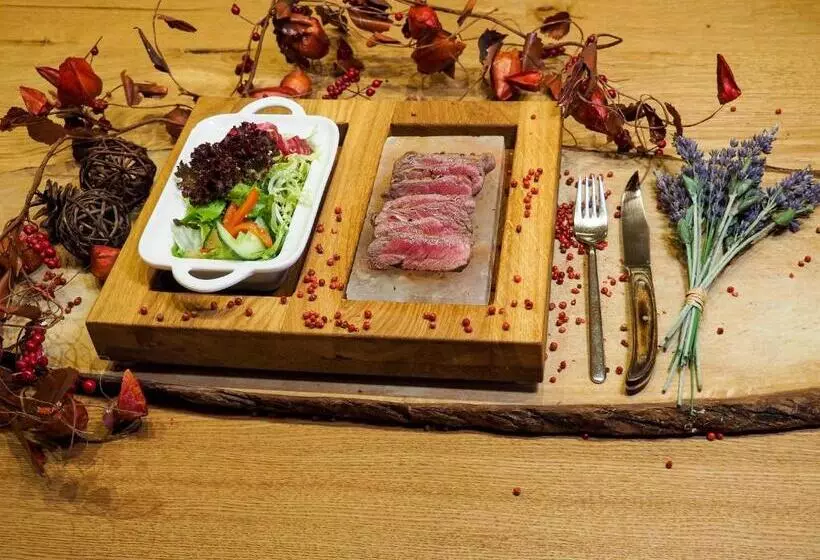 Отель Am Schloss  Superior