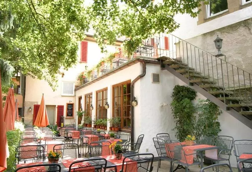 Отель Am Schloss  Superior