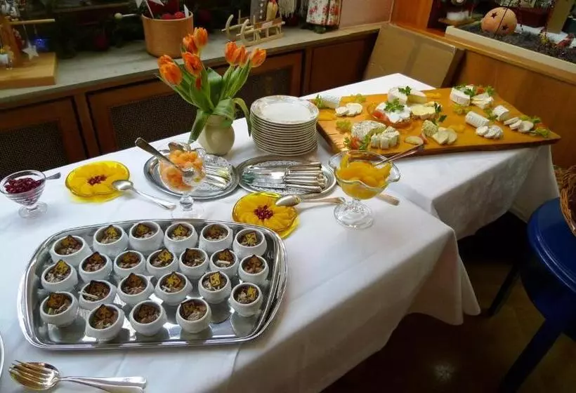 호텔 Hirsch Mit Café Klösterle