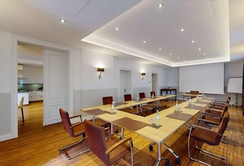 ホテル Oranien Wiesbaden