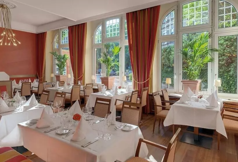 ホテル Oranien Wiesbaden