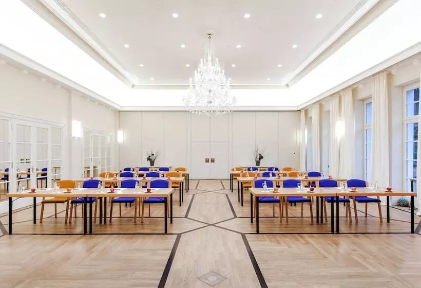 Romantik Hotel Landschloss Fasanerie