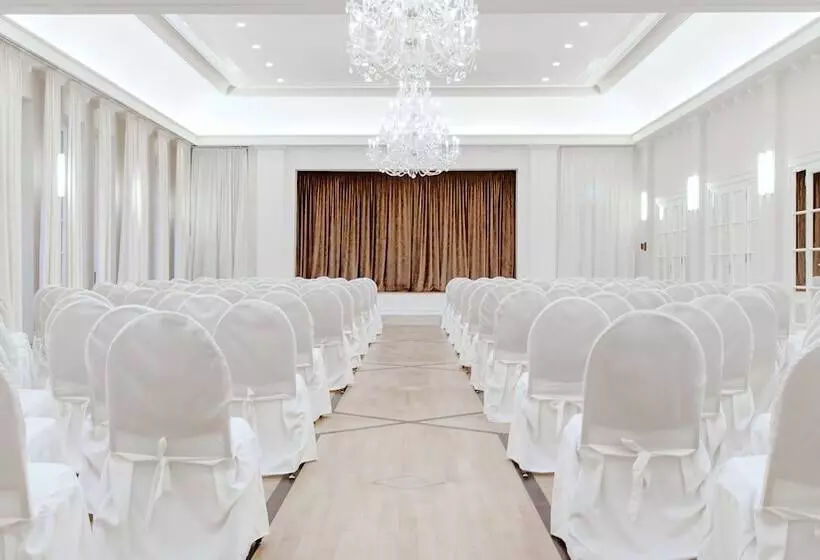 Romantik Hotel Landschloss Fasanerie