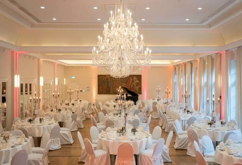 Romantik Hotel Landschloss Fasanerie