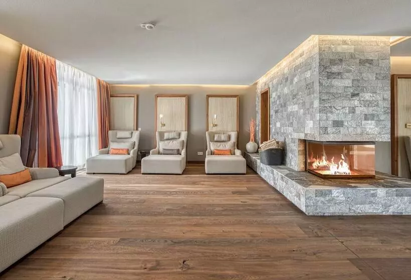 Wald & Schlosshotel Friedrichsruhe