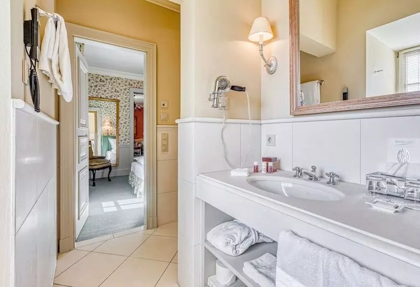 Wald & Schlosshotel Friedrichsruhe