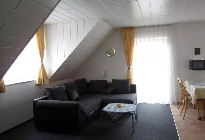 فندق Waldparkstube