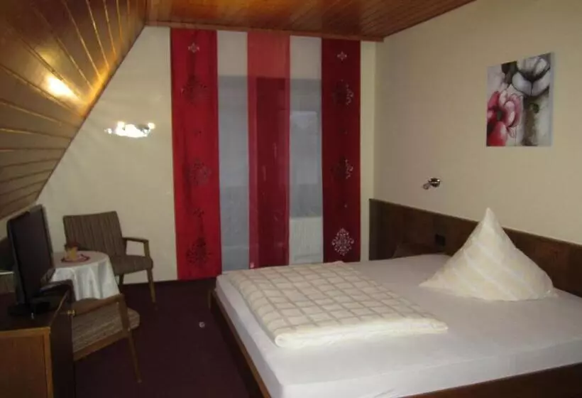 فندق Waldparkstube