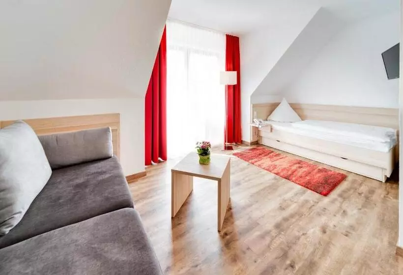 فندق Waldparkstube