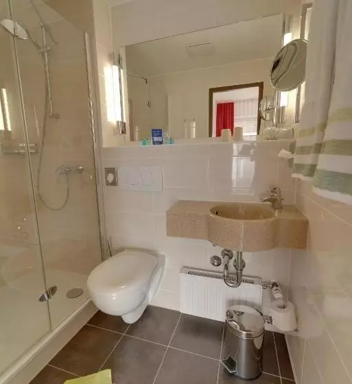 فندق Waldparkstube