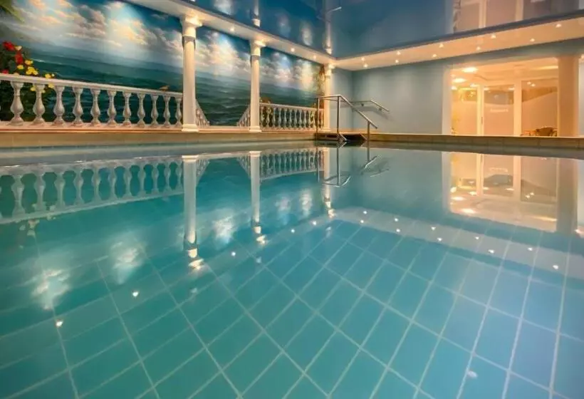 Moselstern Hotel Brixiade &triton