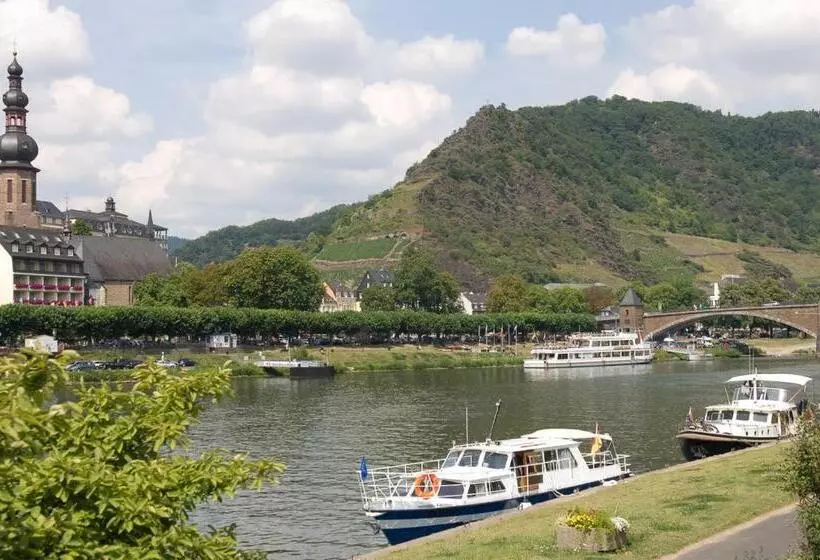 Moselstern Hotel Brixiade &triton