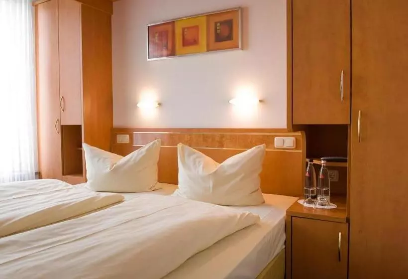 Moselstern Hotel Brixiade &triton