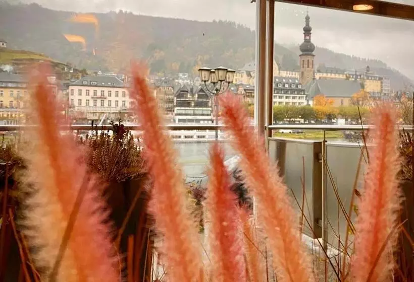 Moselstern Hotel Brixiade &triton