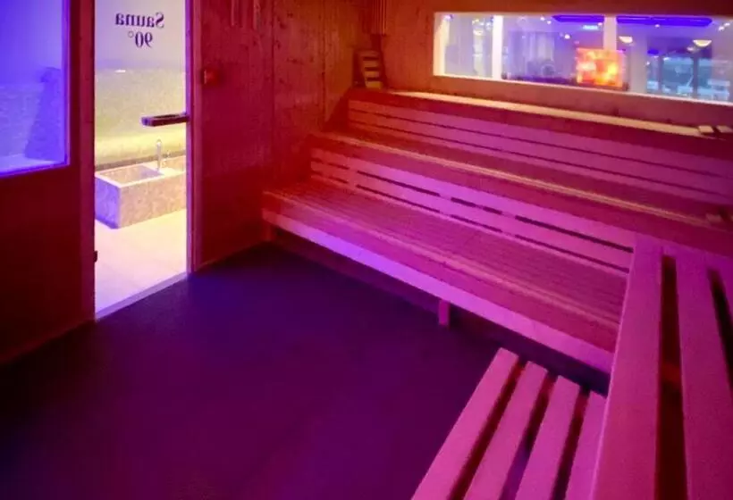 Moselstern Hotel Brixiade &triton