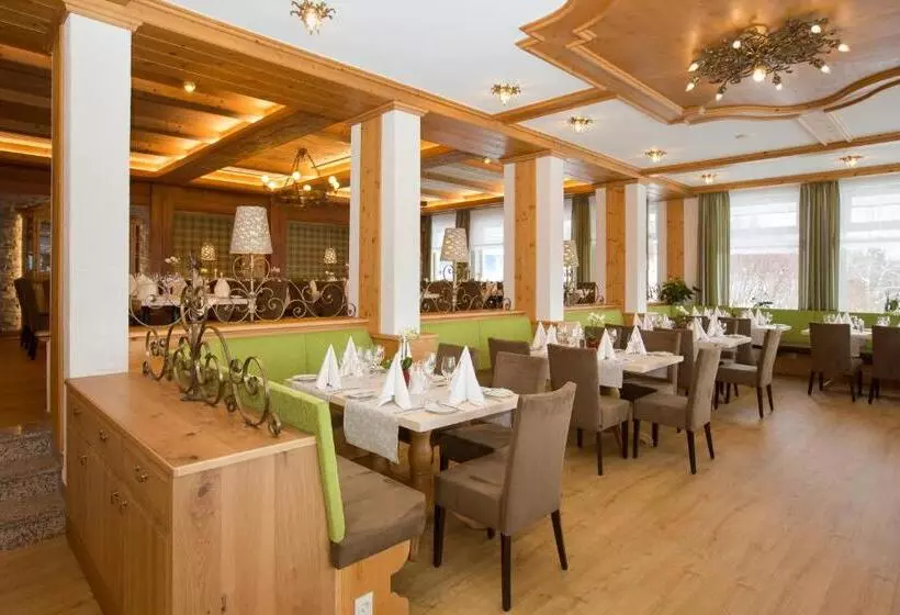 Berghotel Jägerhof S