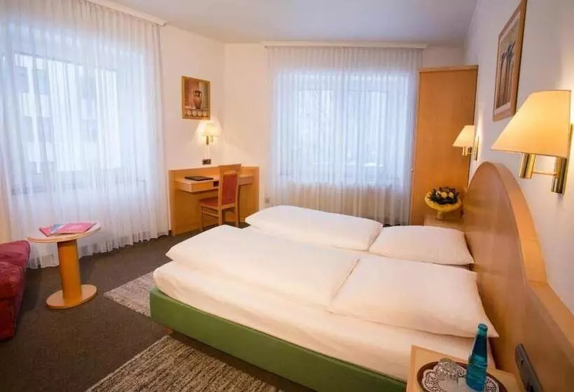 Hotel Brack