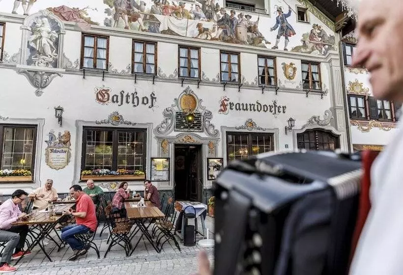 Hotel & Gasthof Fraundorfer