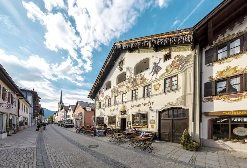 Hotel & Gasthof Fraundorfer
