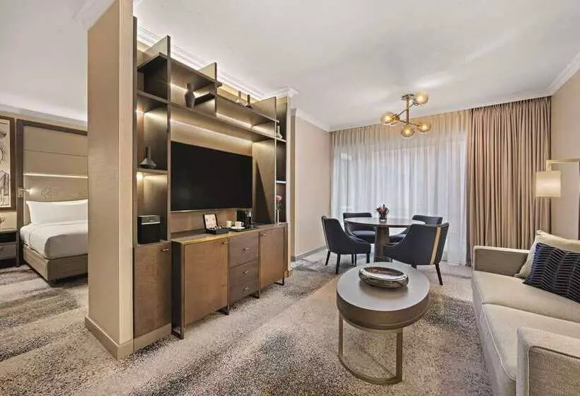 Hotelli Hilton Munich City