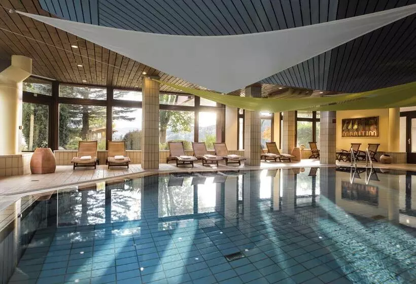 فندق Maritim Titisee