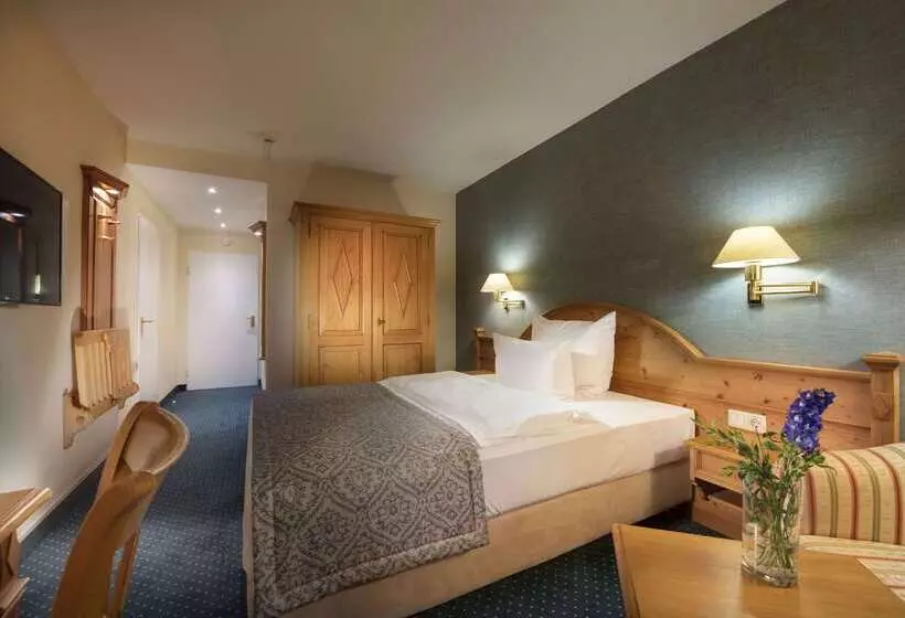 فندق Maritim Titisee