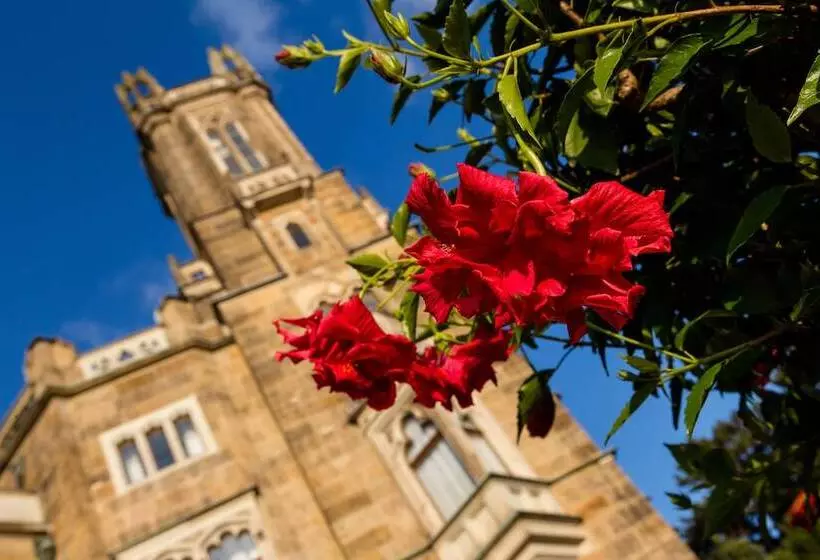 هتل Schloss Eckberg