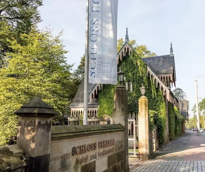 هتل Schloss Eckberg