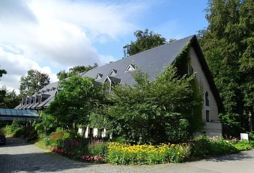 هتل Schloss Eckberg