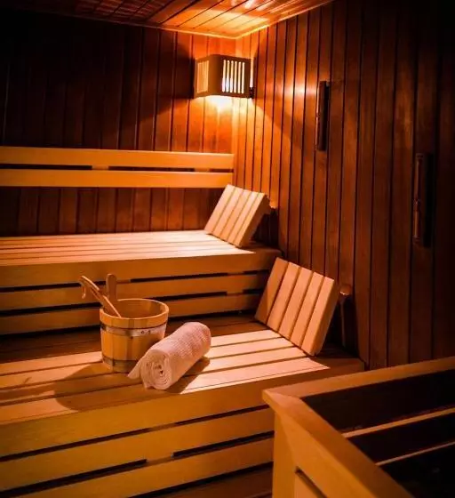 Schlosshotel Weyberhöfe