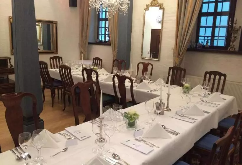 酒店 Vier Jahreszeiten