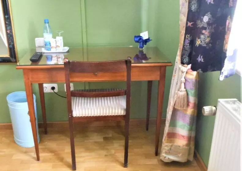 酒店 Vier Jahreszeiten