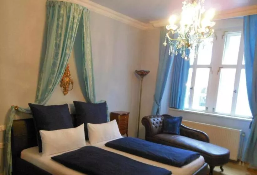 酒店 Vier Jahreszeiten