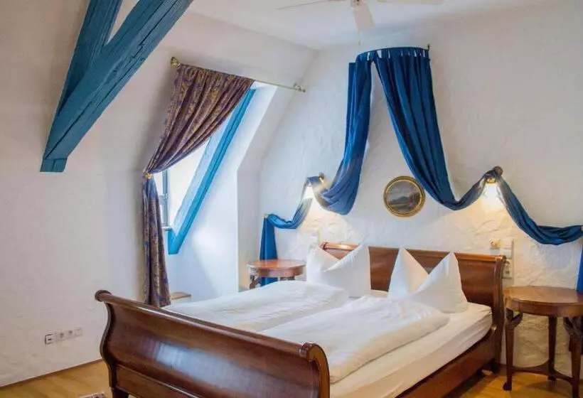 酒店 Vier Jahreszeiten