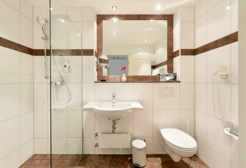 Hotel Vitalis By Amedia