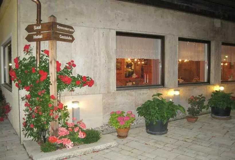 Отель Zur Schönen Aussicht